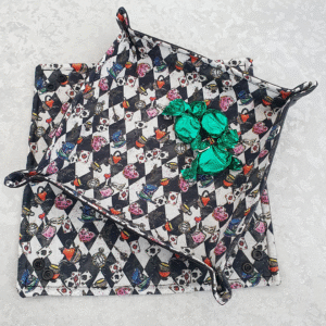 Alice In Wonderland Diamond Print Pop Up Fabric Tray